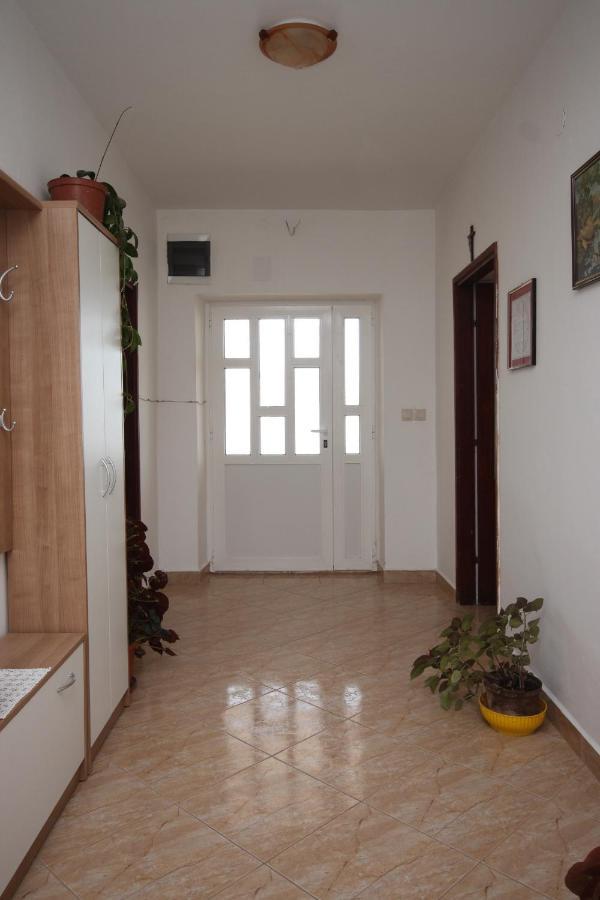 Apartments By The Sea Kustici, Pag - 6355 Buitenkant foto